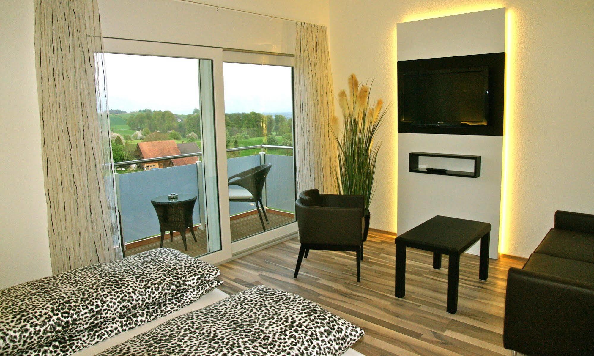 Hotel Restaurant Vogelsang Eich Ngoại thất bức ảnh